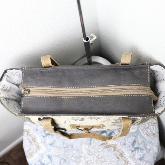 NEW Myra Bag UNI-KEY Large Tote Bag Canvas Purse - Picture 5 of 7